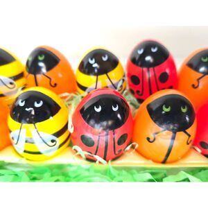 12 Bug Plastic Easter Eggs Ladybug Bee Beetle Printed Fillable One Dozen